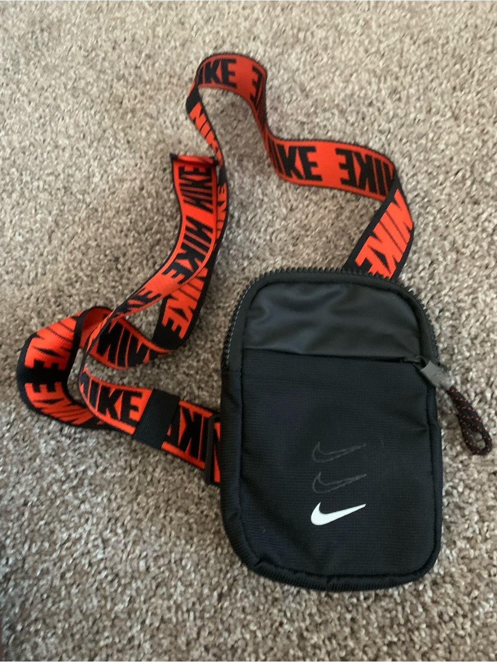 Nike Mini Shoulder Bag Black/Orange